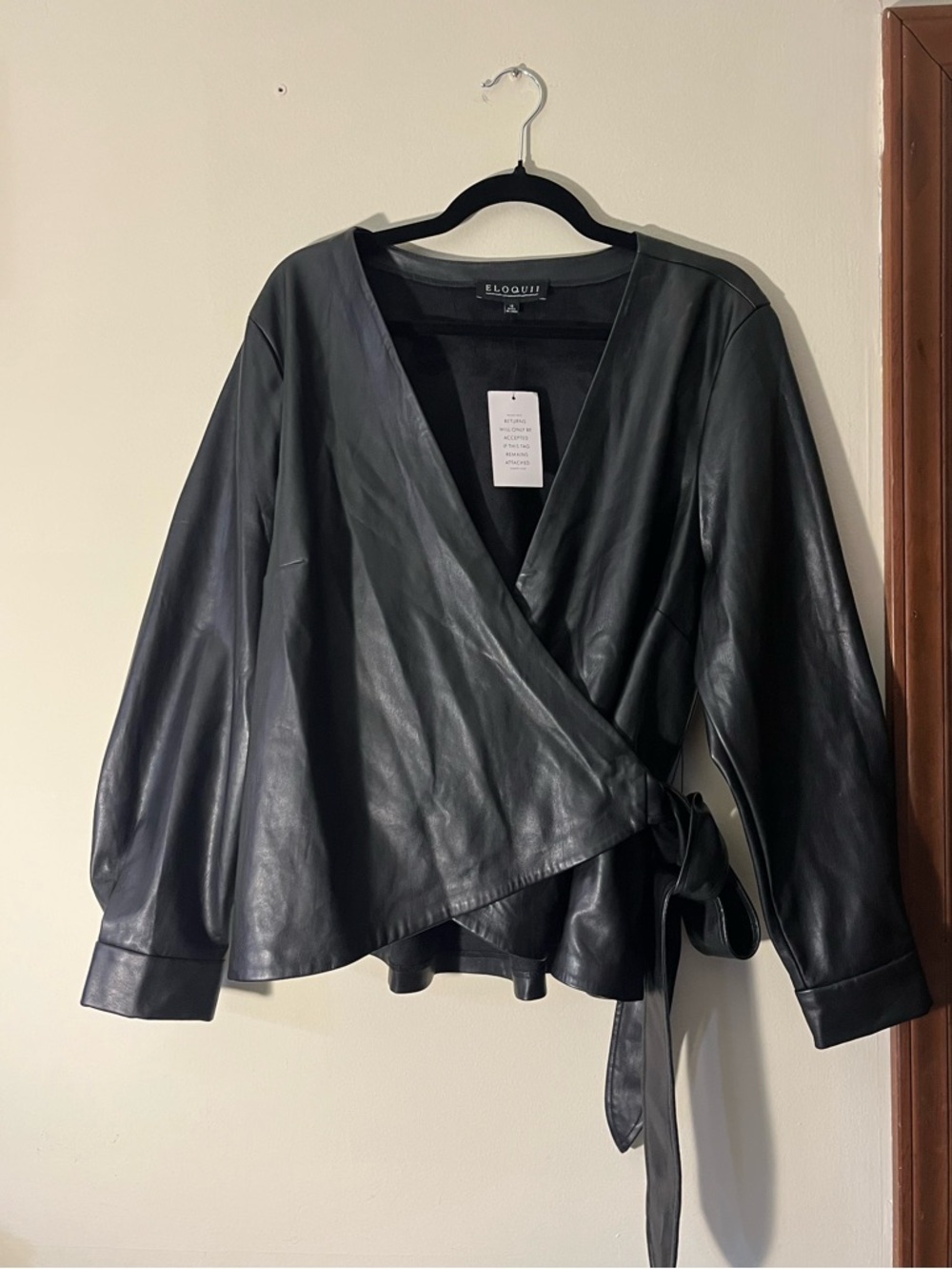 Eloquii Staple Street Style Black Faux Leather Wrap Top with Side Tie Size 16 - Picture 4 of 8